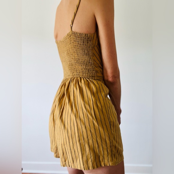 Mustard Linen Romper - Picture 2 of 3